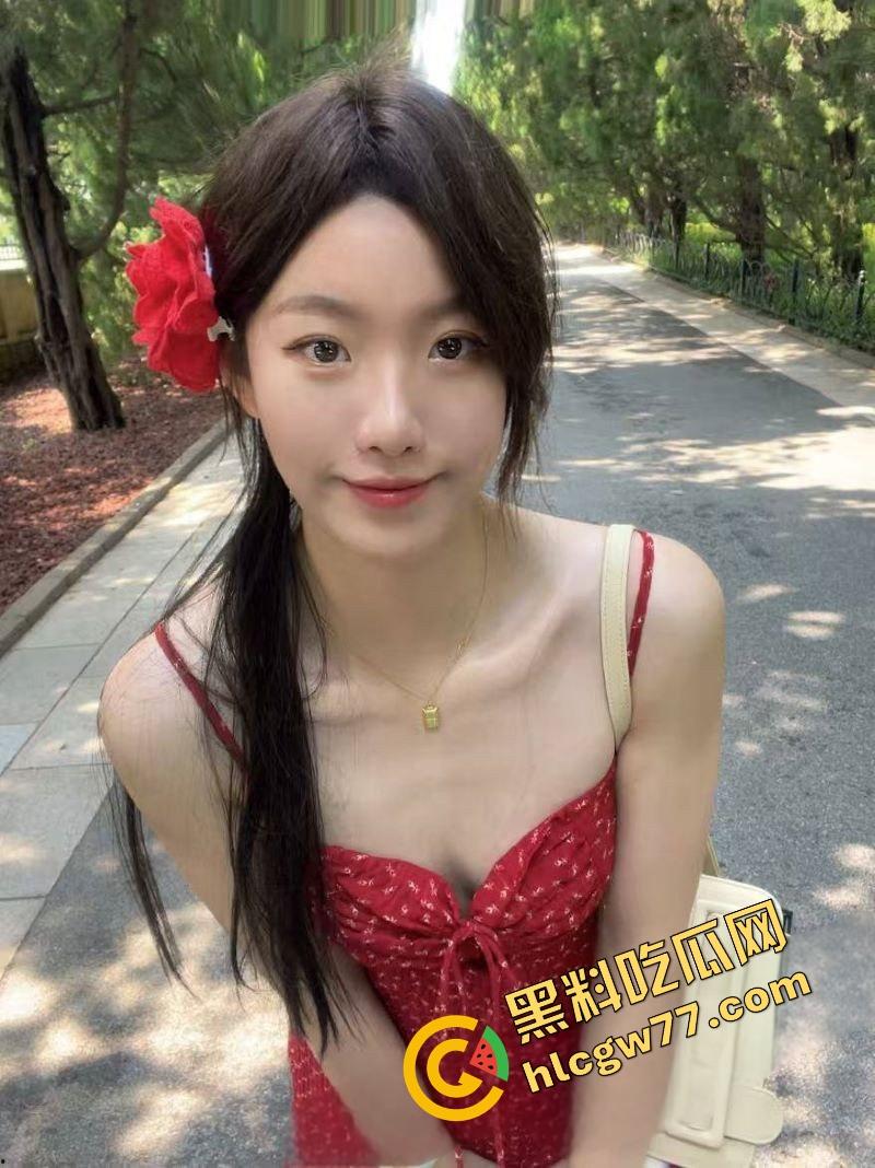 舔狗舔到绿帽飞起,纯爱战士供女友考研打3份工,她却怀上炮友孩子,纯爱战士怒爆女狗实锤!-4