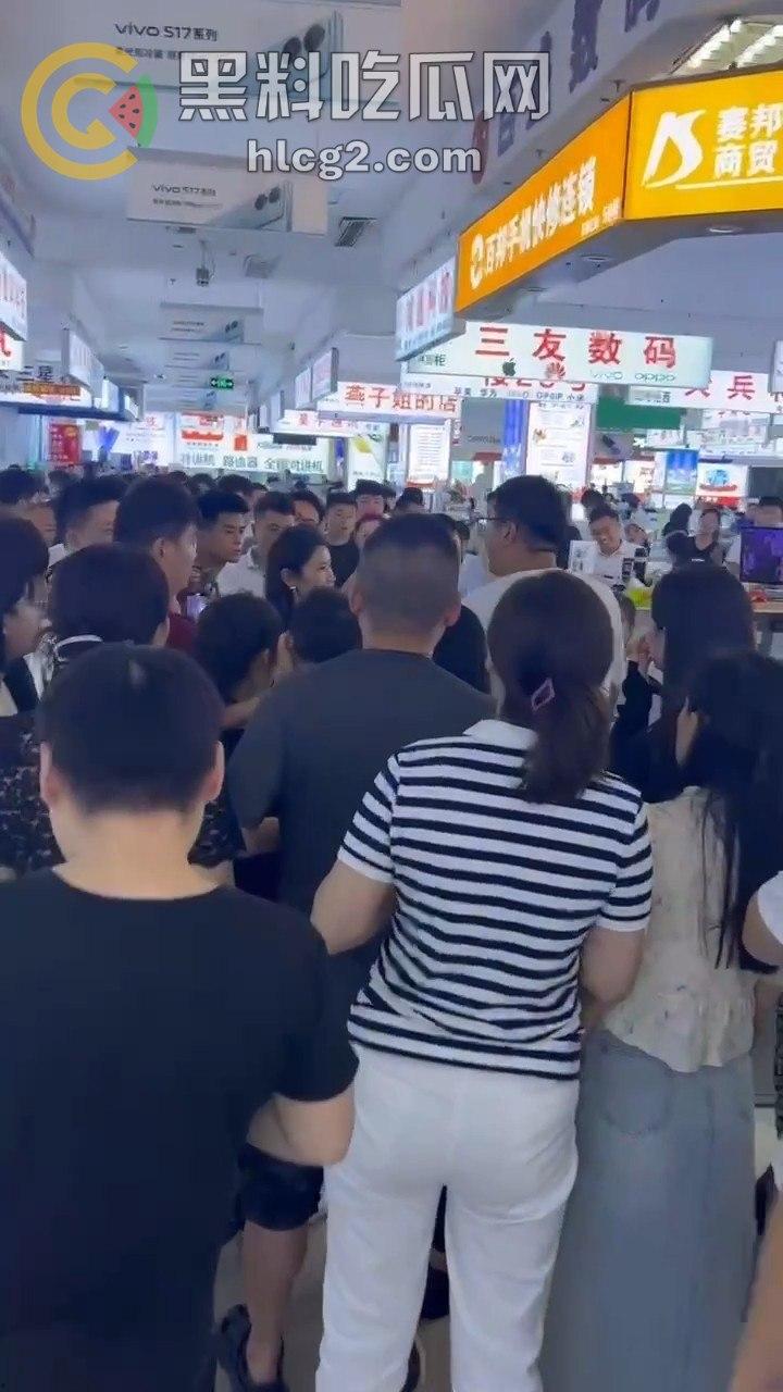 小姨子偷情姐夫,姐姐一怒之下大闹手机店,家族恩怨一触即发-6