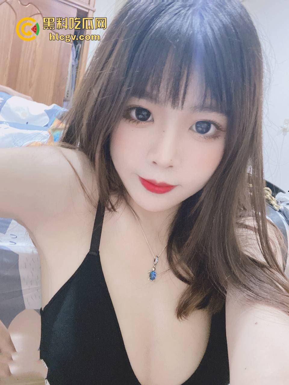 极品反差巨骚台妹【林琳】私密自拍泄密，骚劲十足让人直呼必打卡！-14