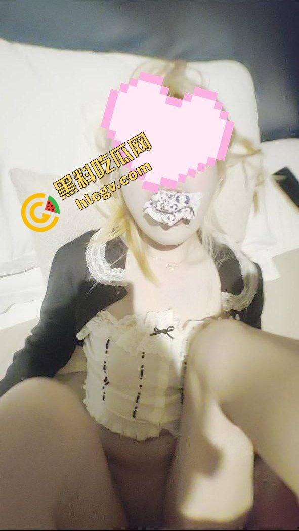 抖音440万粉丝大网红『奶瓶不甜』无忧传媒清纯女神 性爱视频遭泄密 独家曝光流出！-8