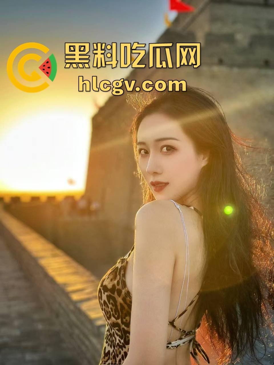 厦门正科级干部『钟劭臻』婚内出轨11年，脚踏四条船！税务局小四『叶曼娜』曝出猛料，时间管理大师终于翻车！-37