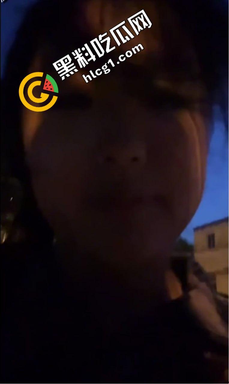 徐工职生物制药大一女生荣佳欣，和姐夫视频自慰被曝光 军训服下的小骚货-5