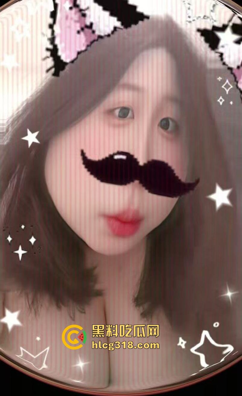 浙江金华韩小骚货【林依依】抖音【超想吃芋泥诶】自慰视频曝光，童颜巨乳自慰骚穴白浆拉丝极为骚浪！-2