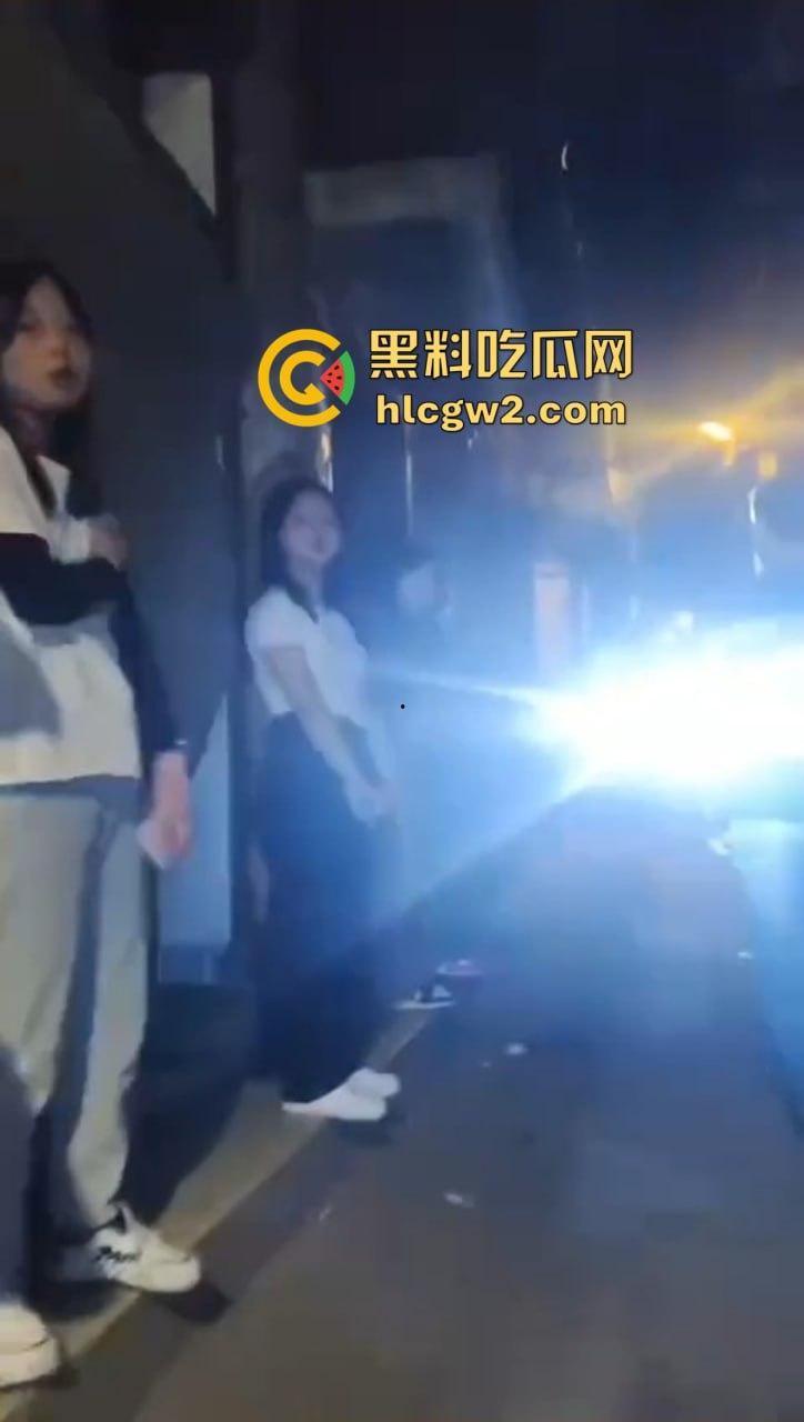 物美价廉的巷子快餐！200块买不来吃亏买不来上当！宝藏快餐女姿势十八般，手活嘴活全顶级的快餐圣地！-8