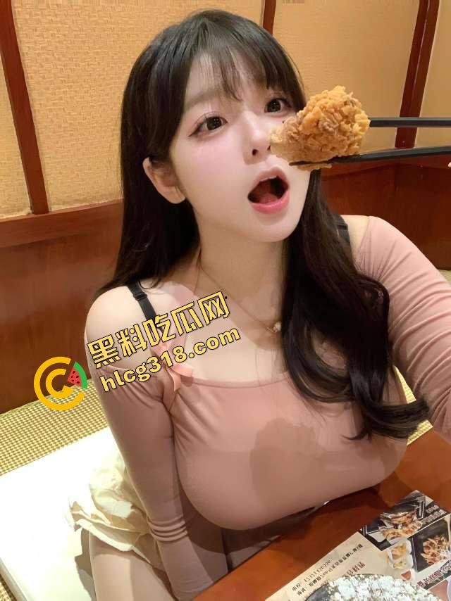 江苏泰迪王又开冲了，一天操四次小母狗没一个顶得住，几个00后炮友姿势全用上还是撑不过十分钟！-3