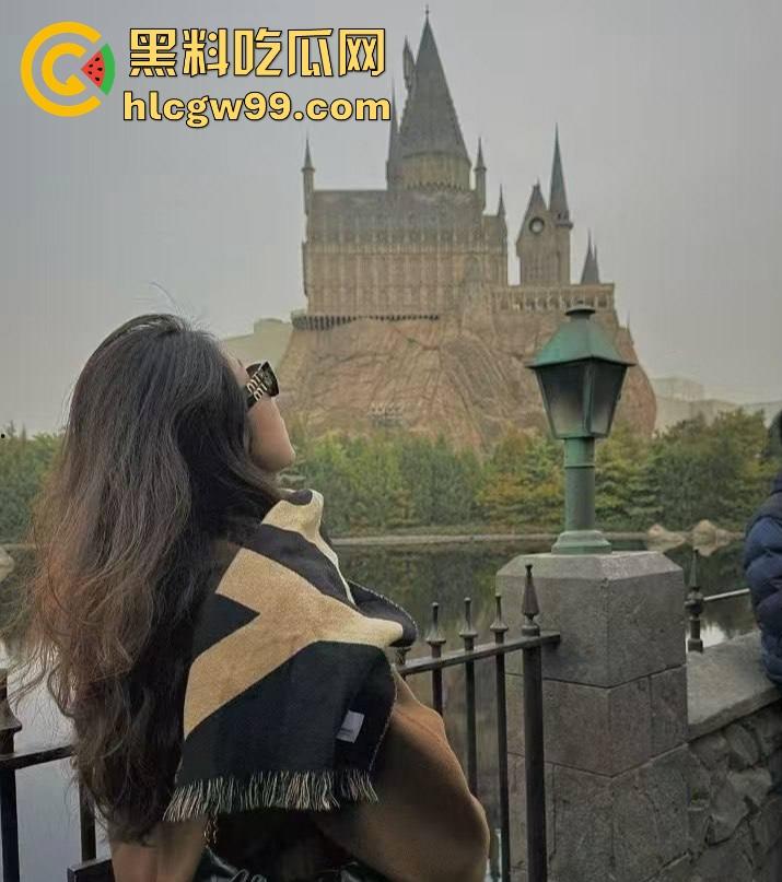 石家庄邮电职业技术学院讲师【张晓】反差炸裂，探探上发骚钓男人，讲台上斯文，软件上骚得停不下来！-3