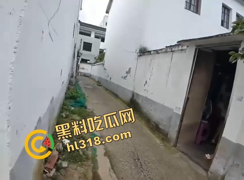 爱情小巷24小时快餐探店需谨慎，支付宝微信成证据链，早起的鸡才有巴吃，别吃个快餐人进去了！-8