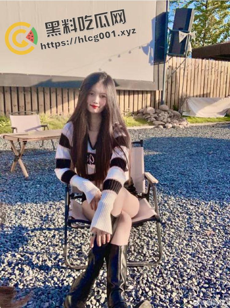 开盒抖音网红【甜甜佳】本名【王思佳】福建烧鸡 刷礼物就能私拍线下  素颜反差极大 硬件不够 骚气来凑-4