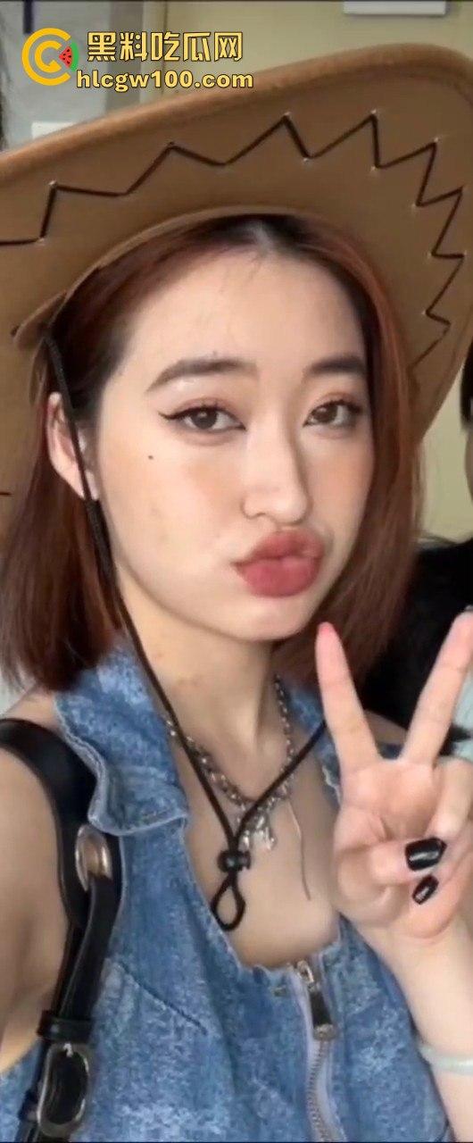 沈阳NICE CLUB酒吧高冷陪酒小姐【沈敏】醉酒被捡尸，事后清醒后还要求炮友再来一次，巨骚无比!-6