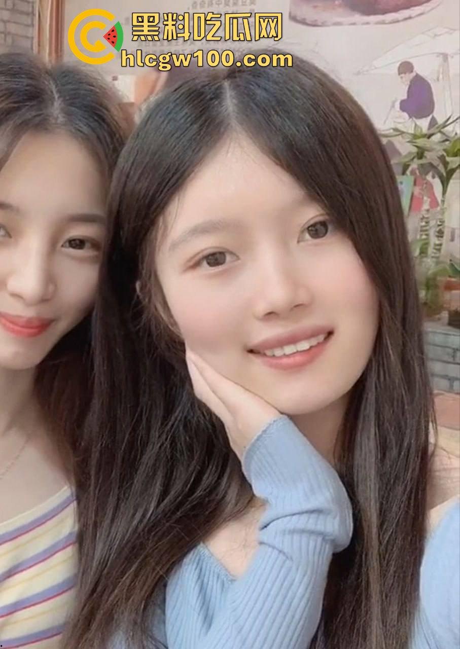 抖音24w粉丝女网红【甜甜佳】与金主裸聊约炮视频曝光原来女神也那么骚！内容劲爆反差。-4