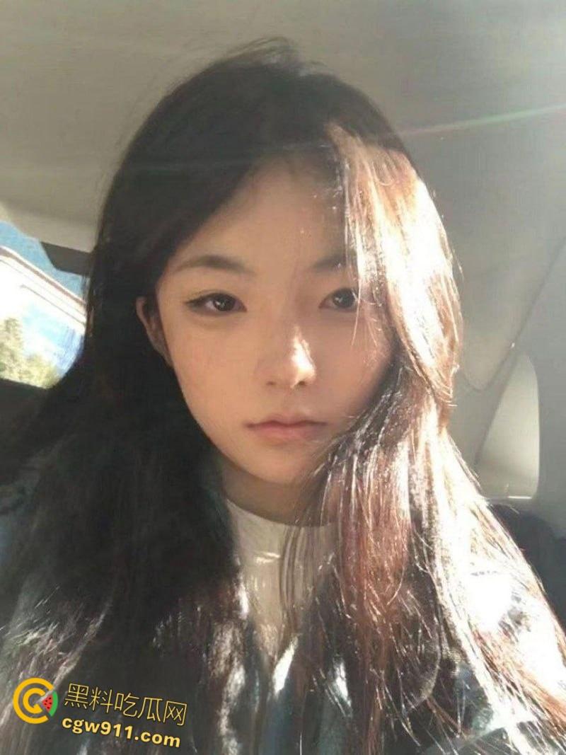 天津大高颜值系花【文佳怡】，酒店做爱视频曝光，骑脸强制口交，无毛骚穴一览无遗，无套爆操刺激十足！-4