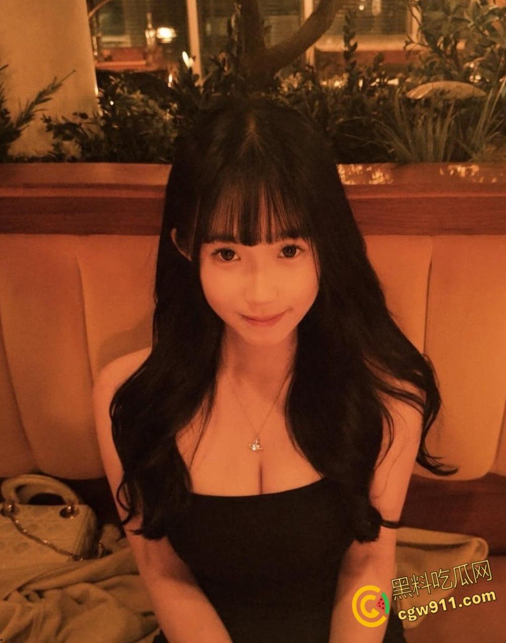 IG美妆博主【Catalina】，清纯嫩妹露脸自慰，白虎嫩穴被男友爆菊肛交，后入打桩淫水四溅 ！-4