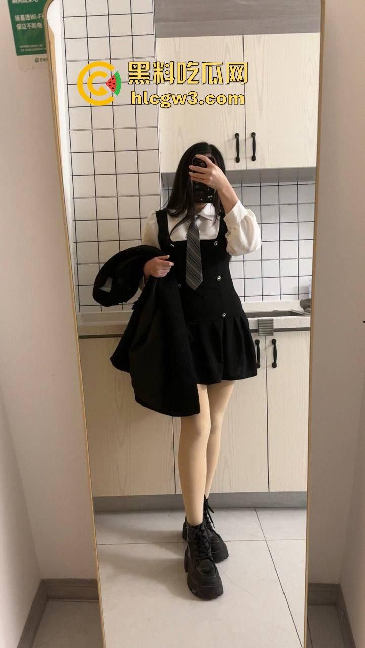 性感纹身巨臀少女私密录像流出！肥美臀部被猛烈撞击，内射中出全过程堪比大片！-4