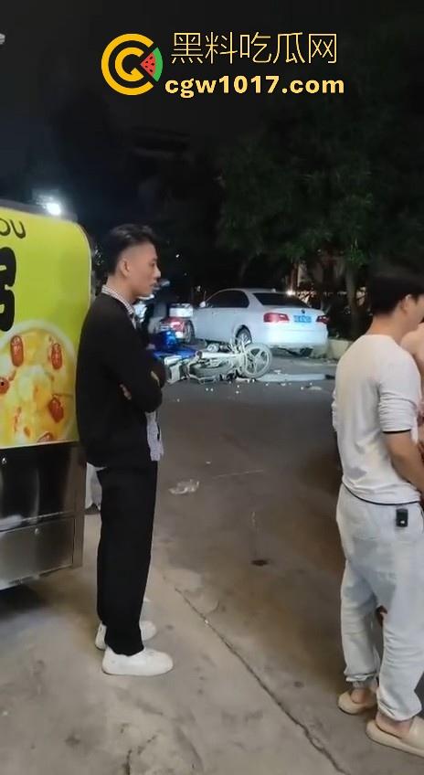 鬼火少年深夜惨遭横祸！深夜凌晨被醉酒司机撞了个倒头就睡，人都飞起来了，车的零件都着火了，极其惨烈！-8