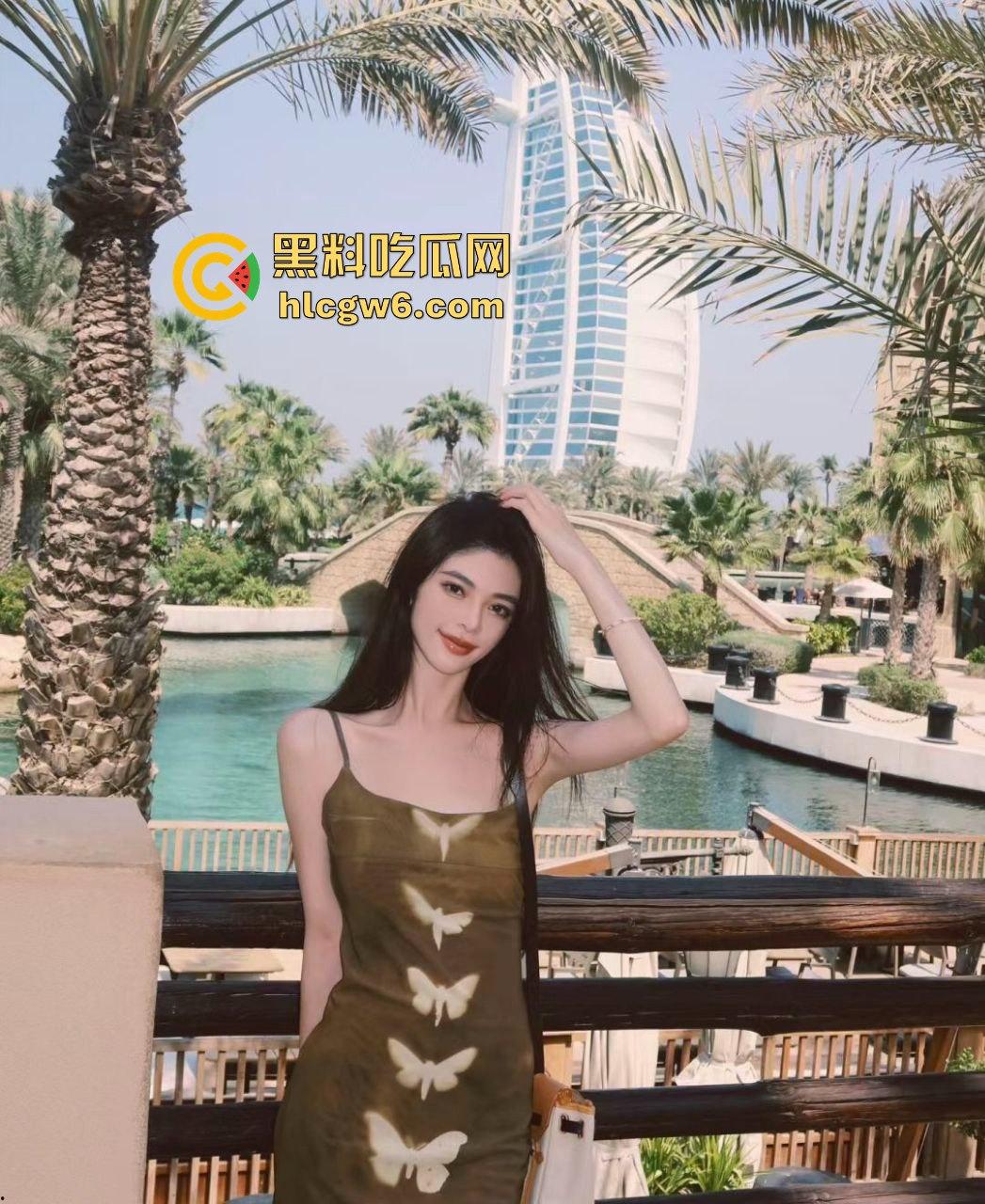 推特颜值御姐【鹿头】淫趴日常曝光，上海整容科技脸带小姐妹四男二女疯狂乱搞，鸡巴换一根又一根！-14