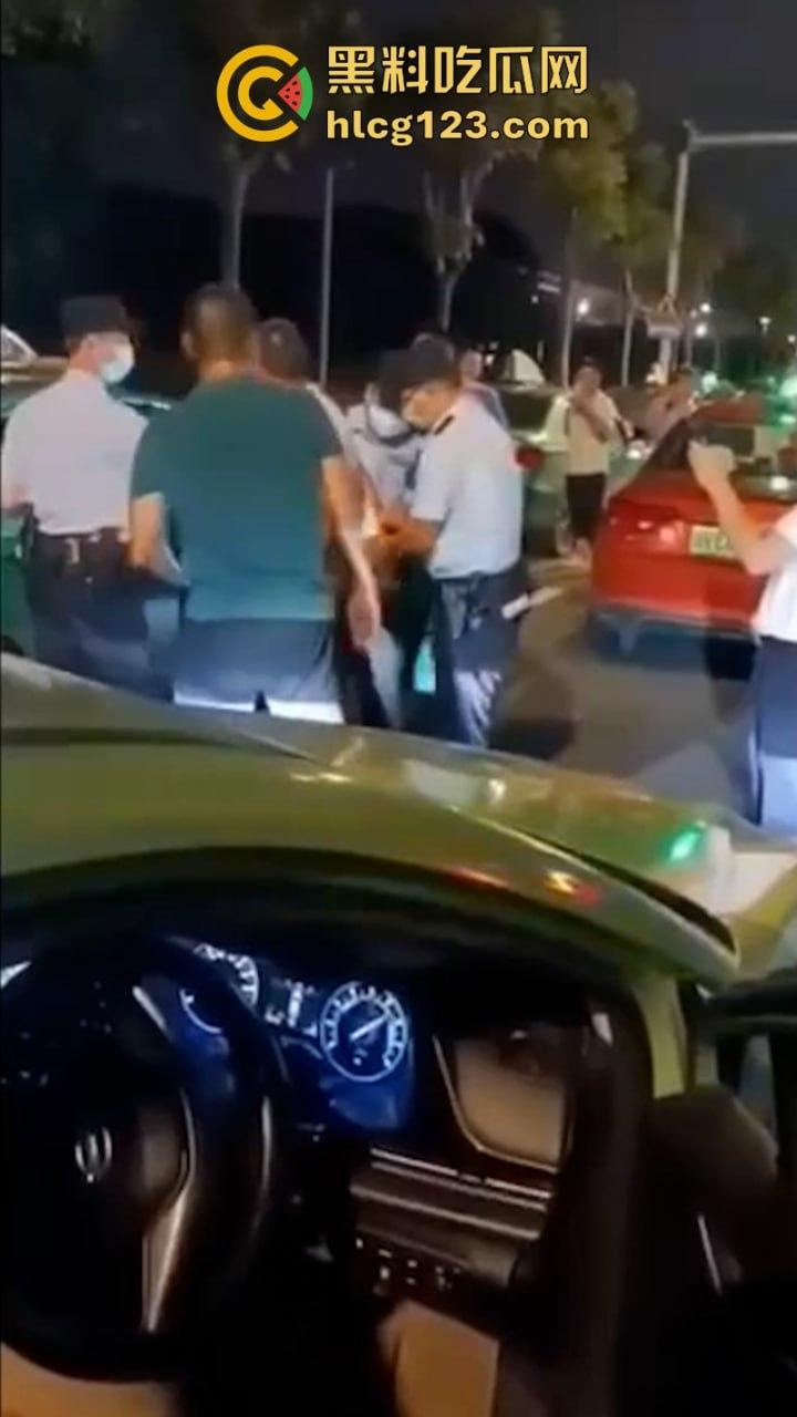 作死系列！出租车猥亵醉酒妹子 还拍视频炫耀？自带犯罪全过程 警察都笑了-7