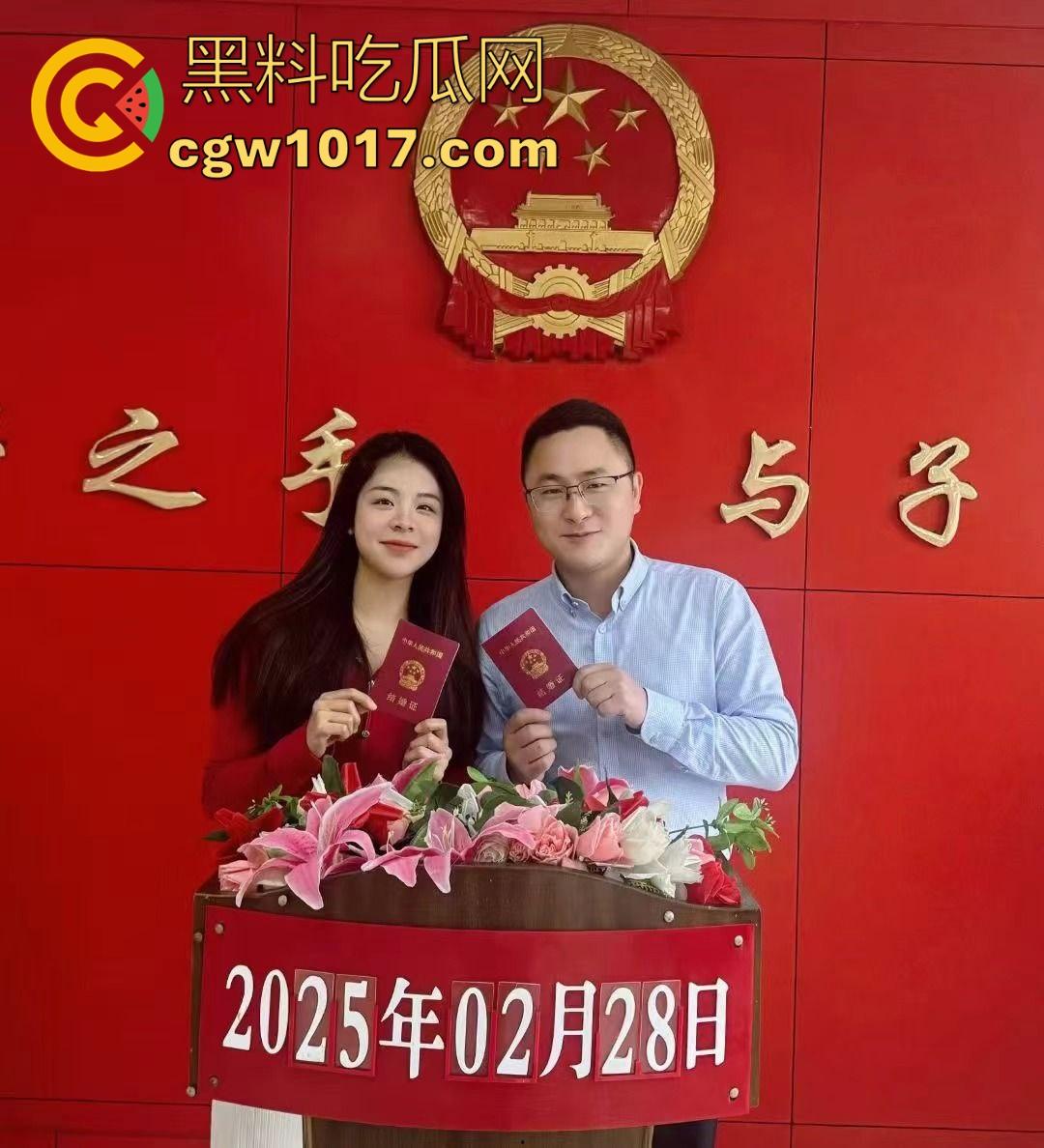 广西东兴产投董事长【周玉财】狗男女被逮现行，原配暴打小三后告其强奸，怒曝性爱视频自证清白！-7