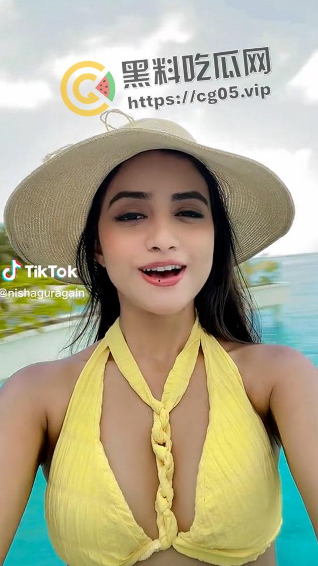 印度淫娃！Tiktok  INS 印度网红 【妮莎】【NishGuragain】和男朋友性爱自拍流出 咖喱味的极品美女-6