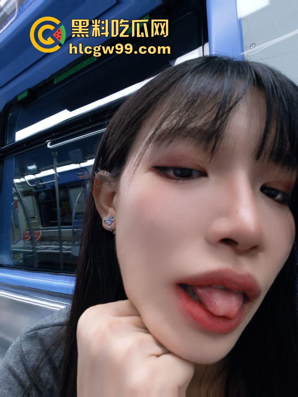 长春性奴母狗【苗苗】被曝光，微胖极品骚货被调教，多人凌辱群玩，舔脚喝尿吞精骚到爆！-3