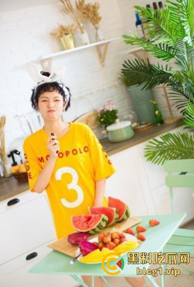 深圳市新安中学 外国语学校 音乐老师黄稳畅和学生们的性福生活被曝光-5