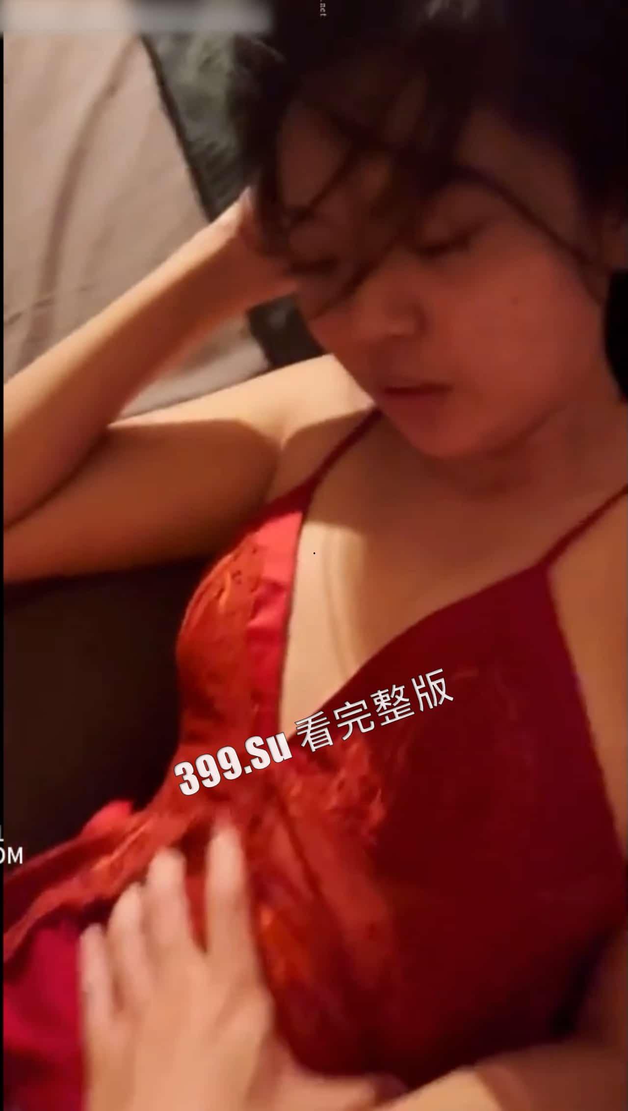 泄密！良家百度云被破解  私密视频被流出  极品巨乳反差婊-11