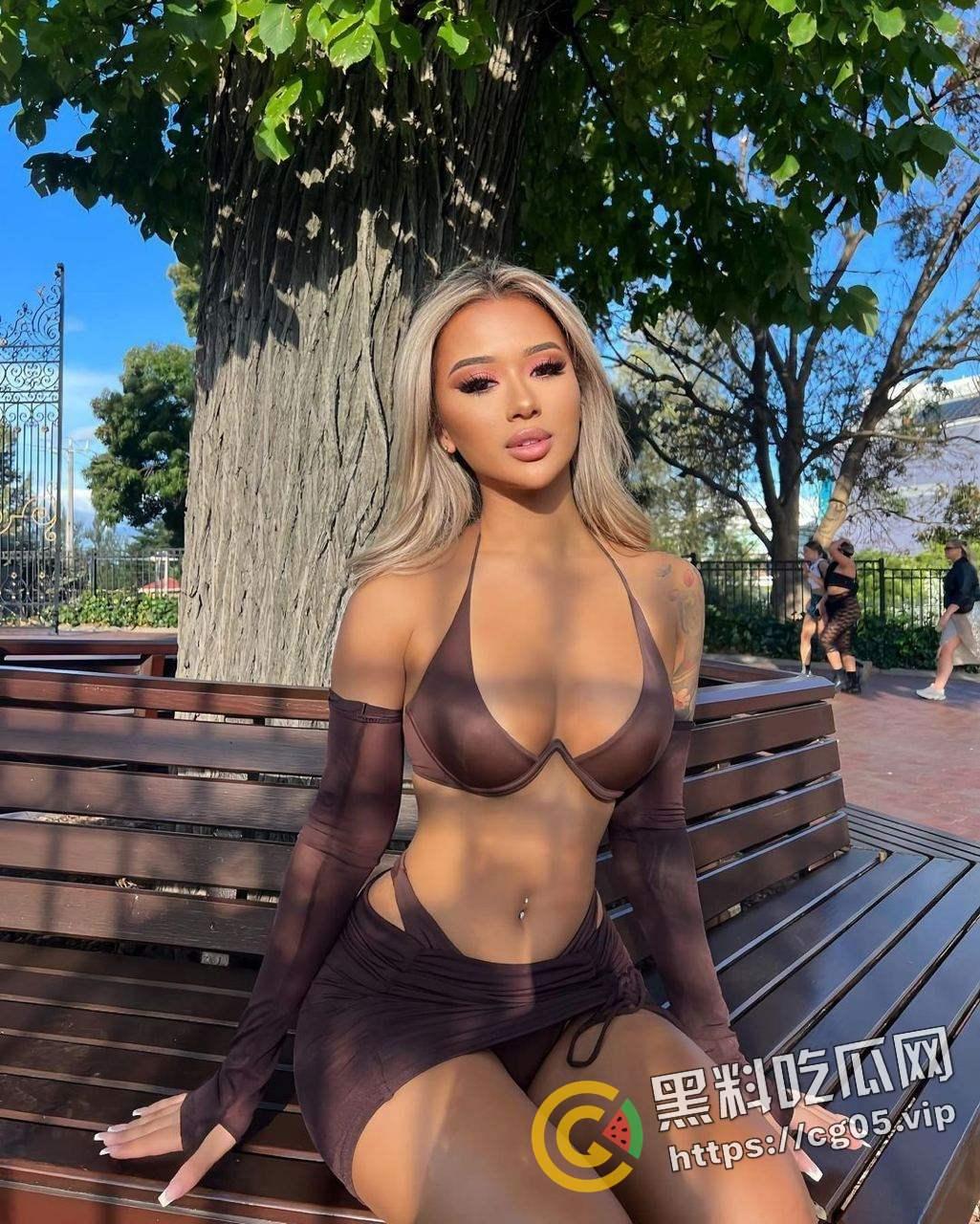 旅美亚裔模特 【Atagram】反差婊性爱自拍 前男友分手后求和失败 恼羞成怒将其曝光 这下美国华人圈混不下去了-5