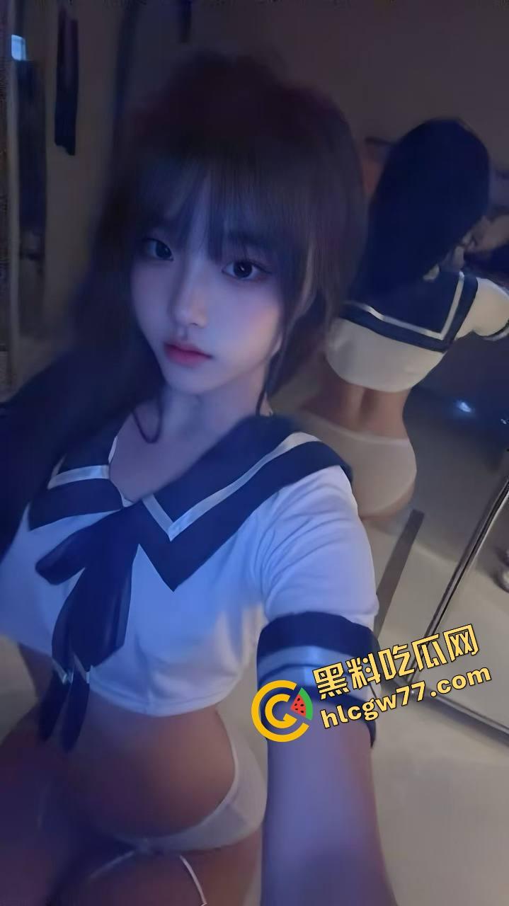 绿帽丈夫亲媚黑情结彻底失控，黑人猛男大黑屌深喉老婆，3P激战喷白浆，妻子全程淫叫扯爆喉咙！-4