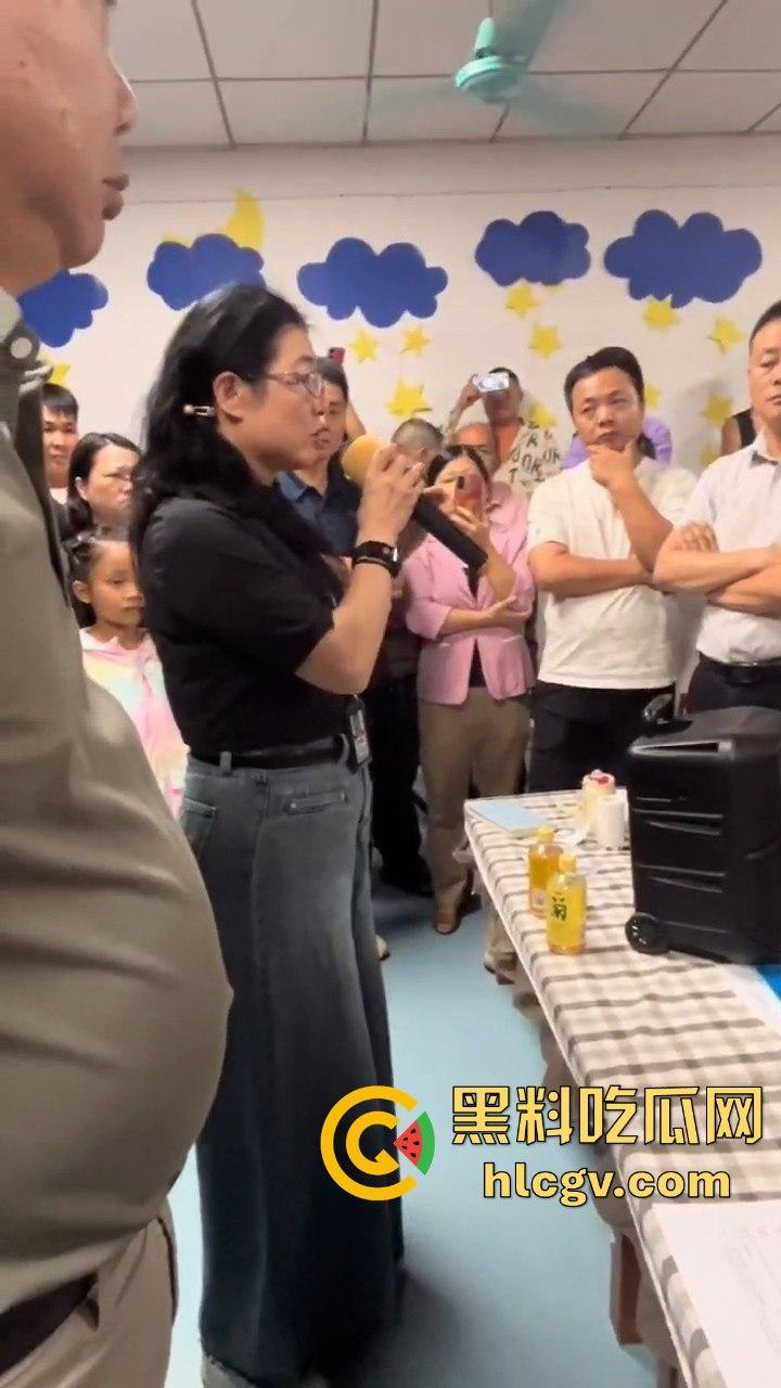 东莞虎门雅达幼儿园老板卷钱跑路！几百名孩子无书可读，教育局踢皮球不作为引家长怒火！-8