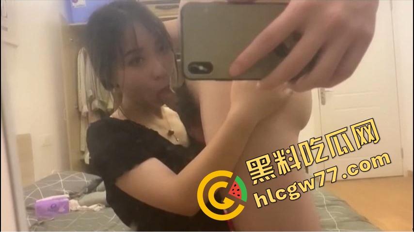 龙岩711便利店兼职小妹『马雪筱』网聊一月跪地吃鸡，结果成了UP主素材被曝光！-8