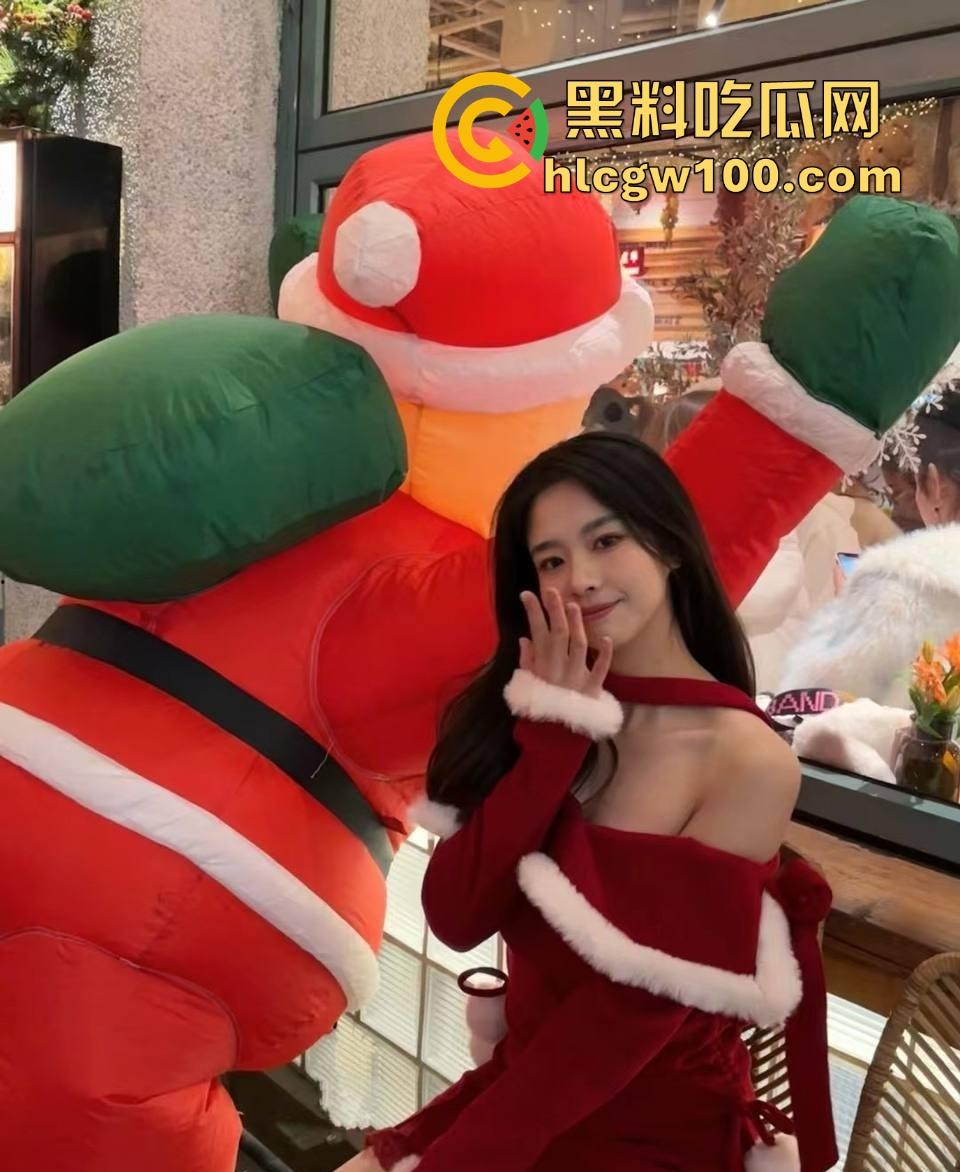 南开女研究生【孙雪瑶】被内射全程露脸，肥臀后入高潮不断，吃鸡时的陶醉表情成最大看点！-3