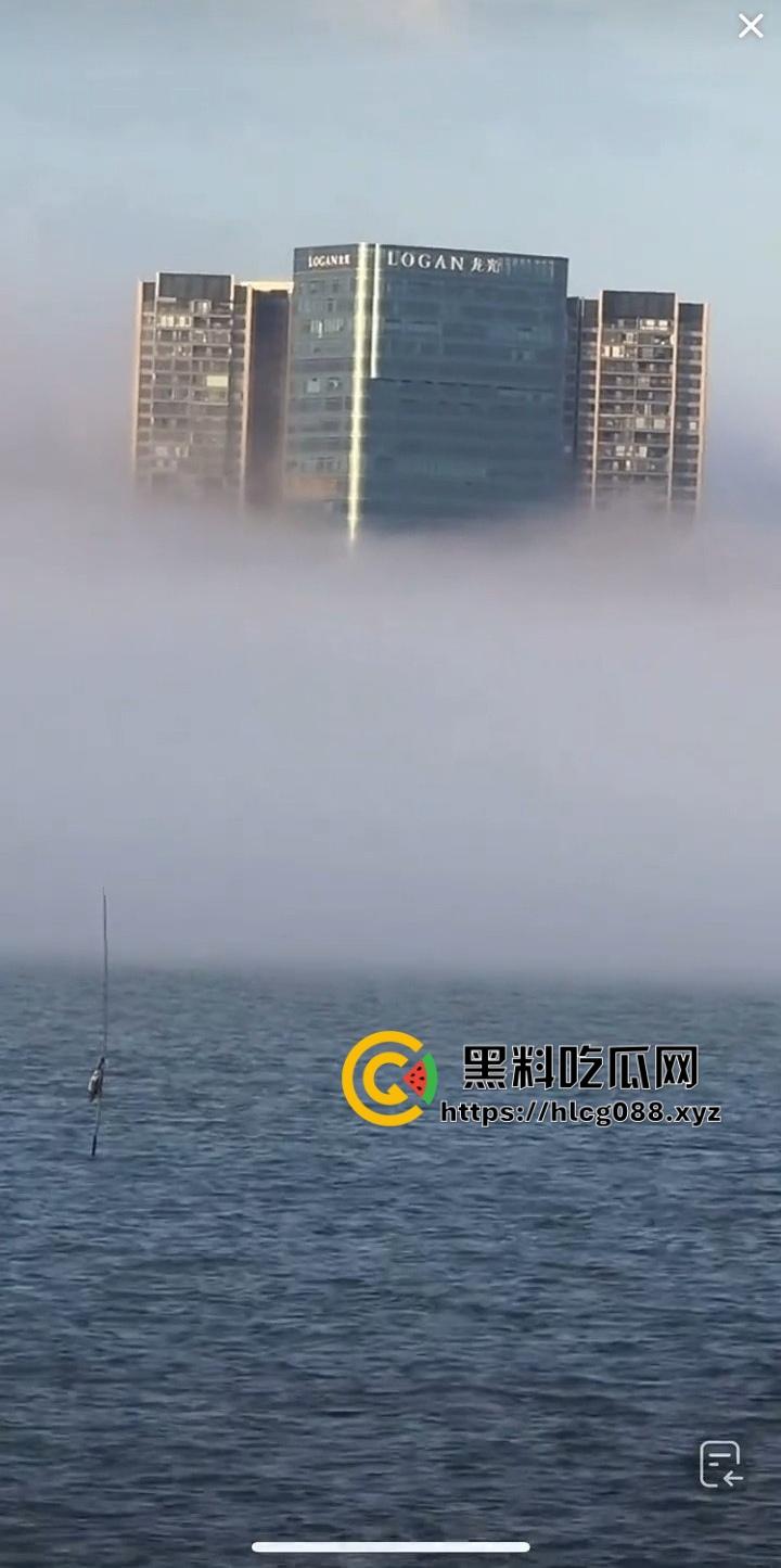 汕头南滨路海市蜃楼震撼现身：网友直播操天奇观，雾里看屌以为神仙下凡！-8
