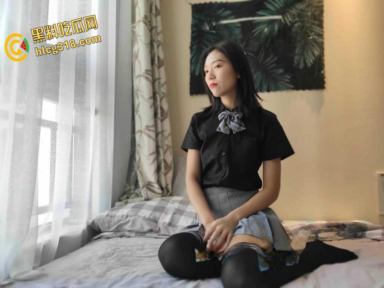 淄博黑丝少妇【汪小娅】偷情，这视角也就只有情夫能流出，高潮后把精液全部灌入骚穴！-2