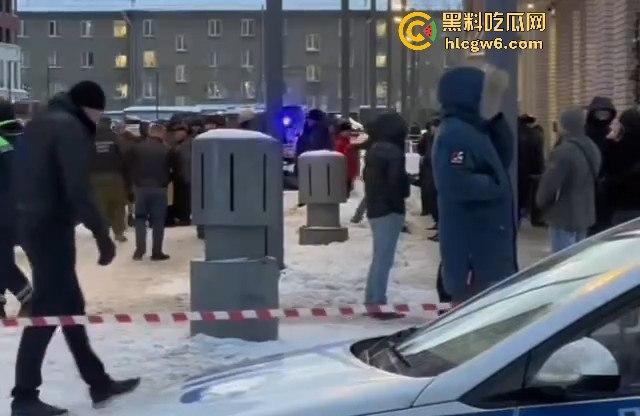 俄罗斯生物司令【伊戈尔·基里洛夫】在莫斯科常遭暗杀，现场都找不全他的尸体呀！-14