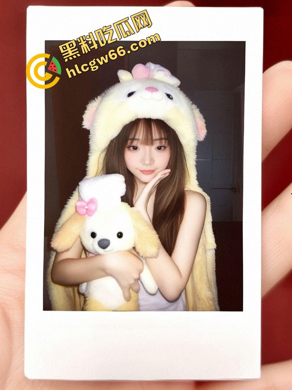 国产猛片性感纹身女被大神下药迷奸昏死过去,嫩洞任操纹身裹身像符咒,调教重口狂干到呕吐!-1