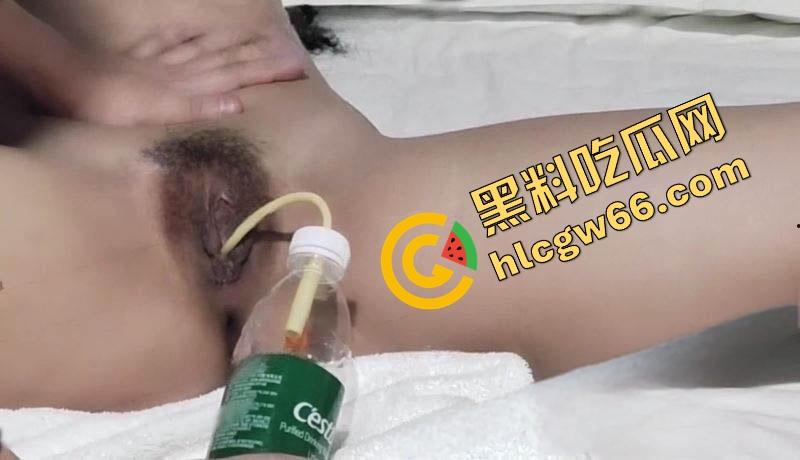 国产猛片性感纹身女被大神下药迷奸昏死过去,嫩洞任操纹身裹身像符咒,调教重口狂干到呕吐!-14