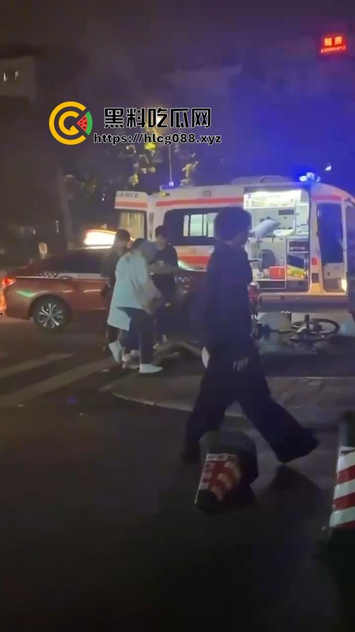 广州TRAP视觉OD音乐节大瓜,小妹嗑药嗨过头把自己嗨死,闺蜜摸胸扯丝袟还玩飞人,OD群体直接嗨进棺材!-14