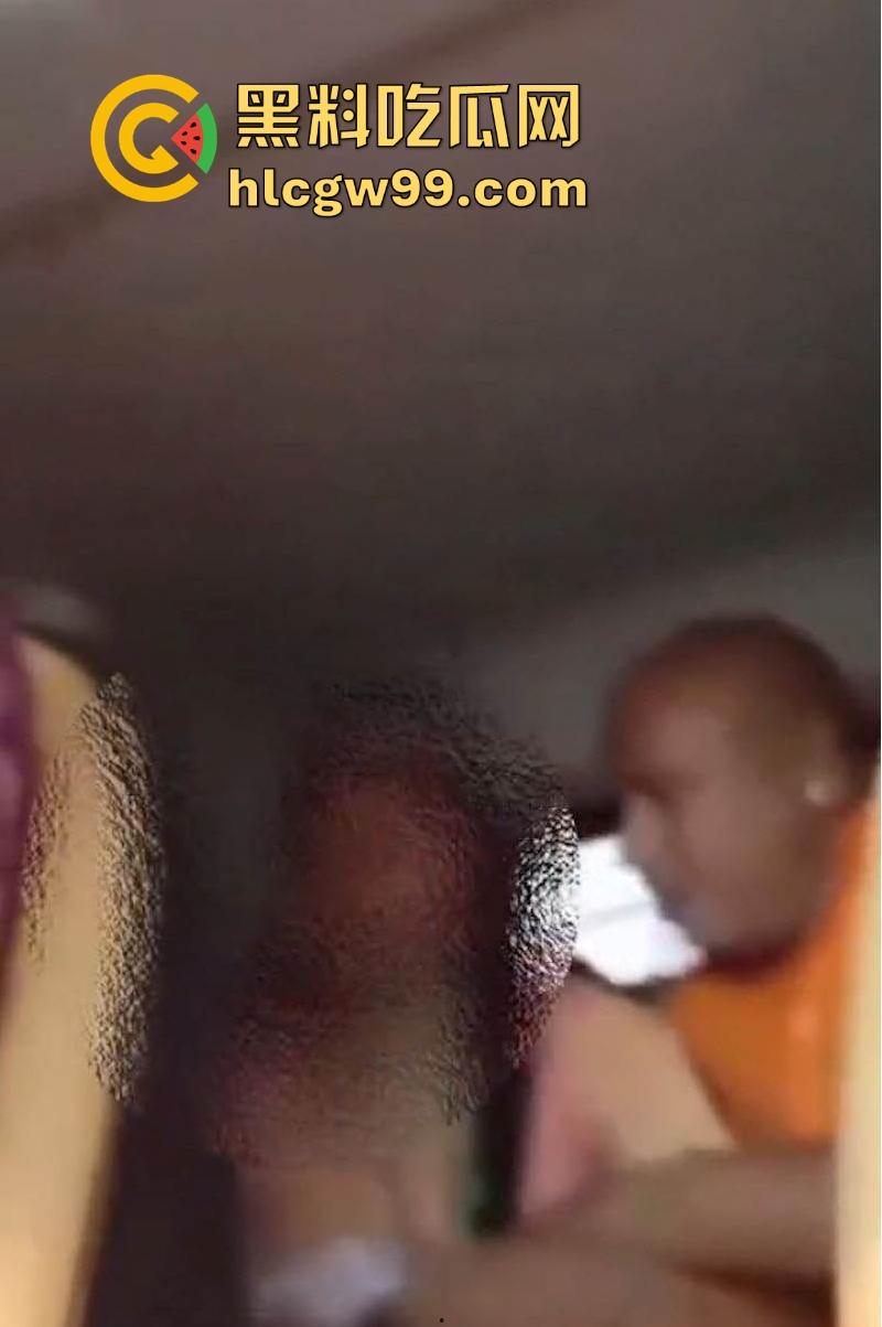 印度女子前往做朝拜时，在出租车内被僧人强奸，印度总能创造神话，不是僧人都戒色了吗？-9