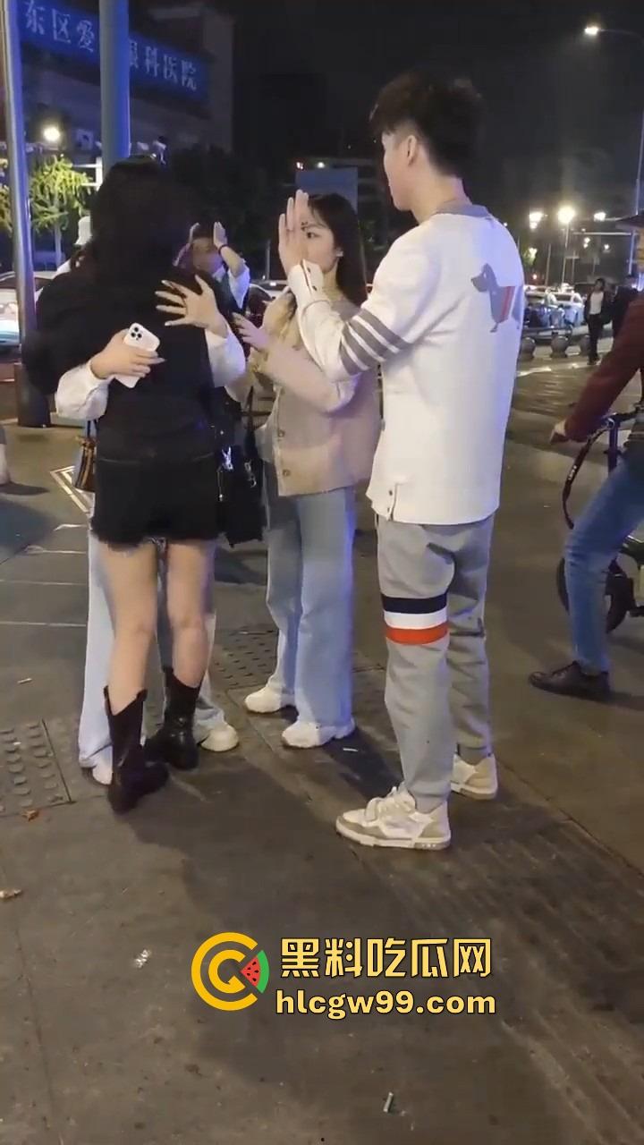 集美饭吃了东西买了酒喝了，最后一句我要跟闺蜜回家？兄弟直接西格玛男人觉醒，这到嘴得鸭子还能飞了？-10