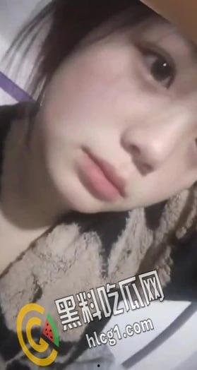 抖音快手双平台萝莉系网红博主 总计50w粉丝小新 在外网做福利姬视频流出！-4