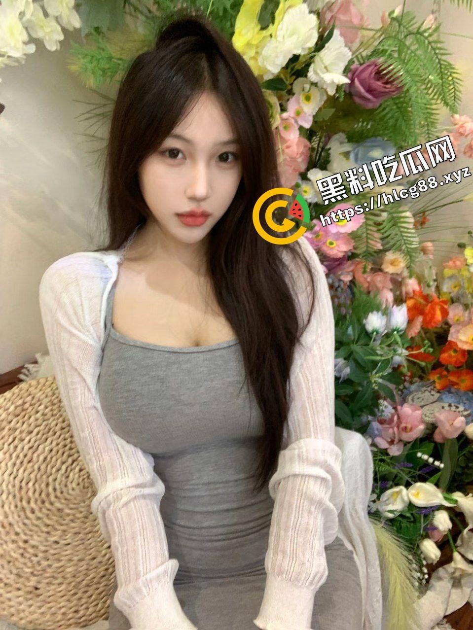 小蝌蚪找妈妈猎奇调教！将骚鸡少妇丢进池塘喂小鱼，发臭骚逼吸引蝌蚪钻逼与卵细胞结合！-2