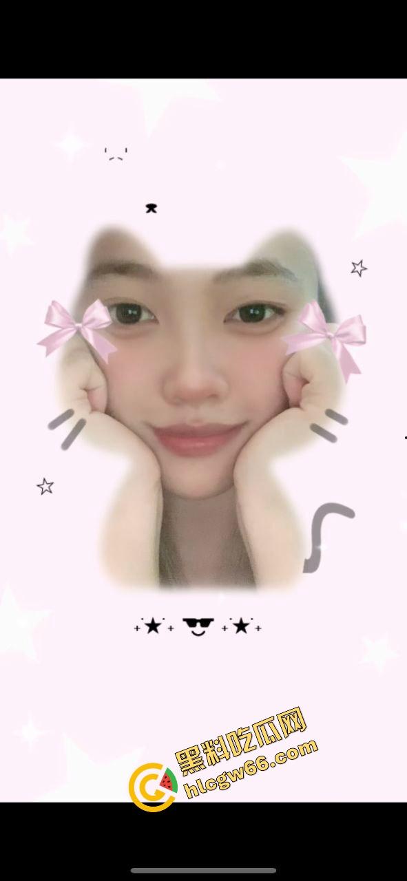 南方学院大三骚御姐【宁宁】外表清冷床上是欠干母狗，被男友后入插到发浪尖叫，粉嫩穴穴连喷三次！-11