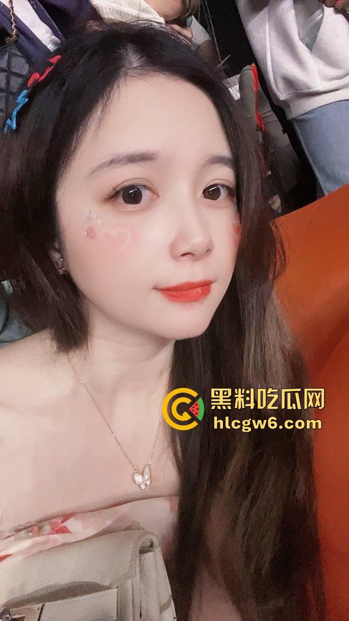 浙江福建极品美艳人妻【谢秋艳】视频自慰，挑逗在工作的老公！-10