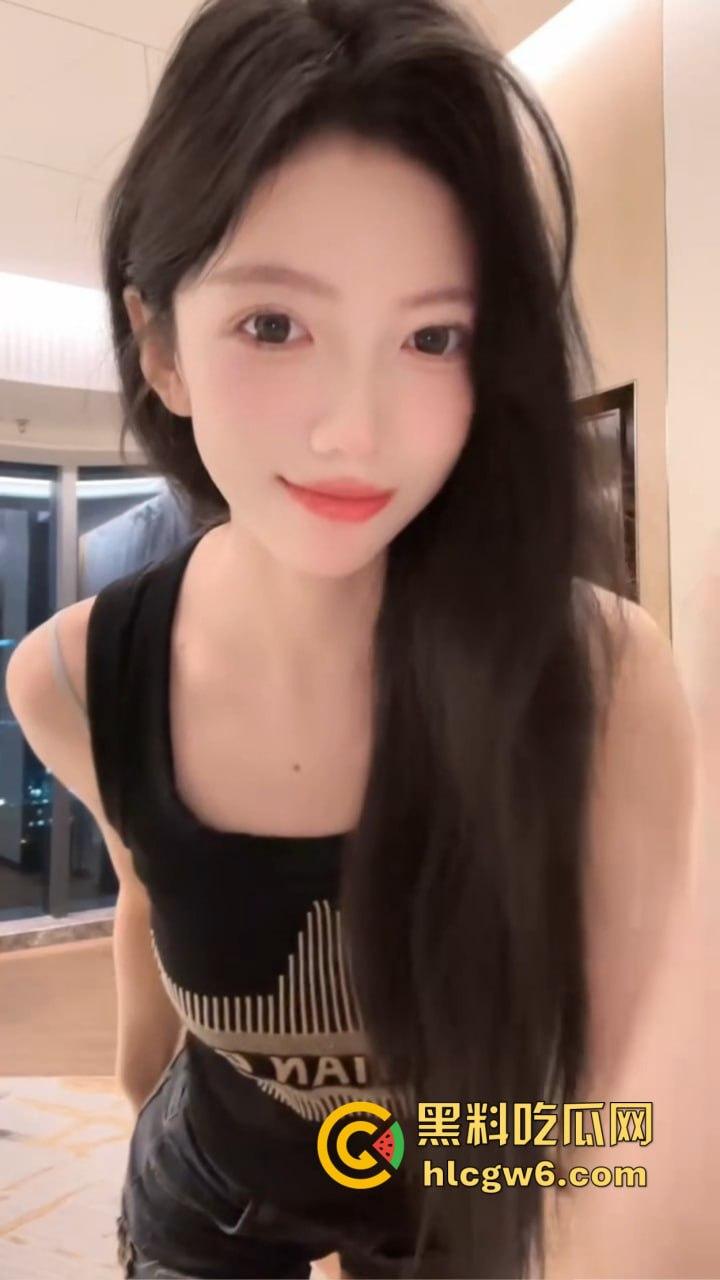 三亚大佬试驾大学生清纯母狗高亚琪！昼夜两张脸，白天乖巧拍照晚上浪翻酒店，骚到让人精盆告急-6