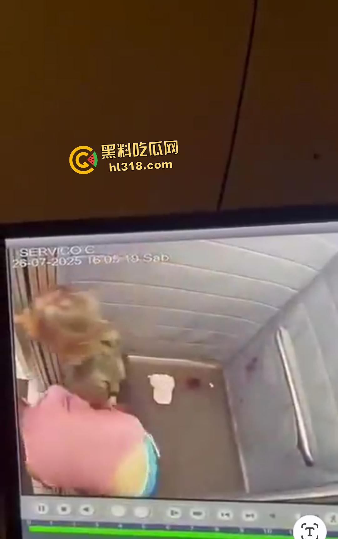 巴西前篮球明星伊戈尔·卡布拉尔化身暴徒！电梯内狂殴女友60拳，面骨粉碎血溅当场！-6