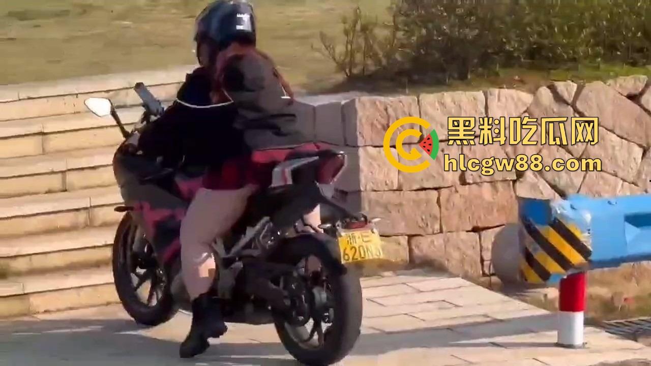 微胖界天花板，微胖尤物强行压制，男人直接被按弯，欲拒还迎坦克少女登场，彻底沦陷在肉感冲击中！-3