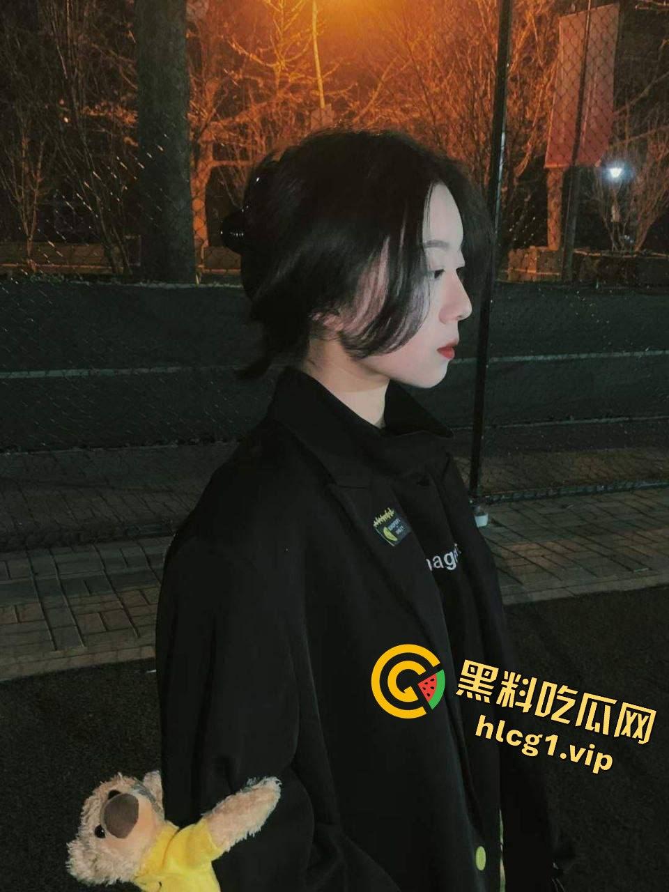 章丘大学城附近探探邂逅的骚小妹！刚分手就勾搭上，夜店蹦迪后直接推倒内射-3