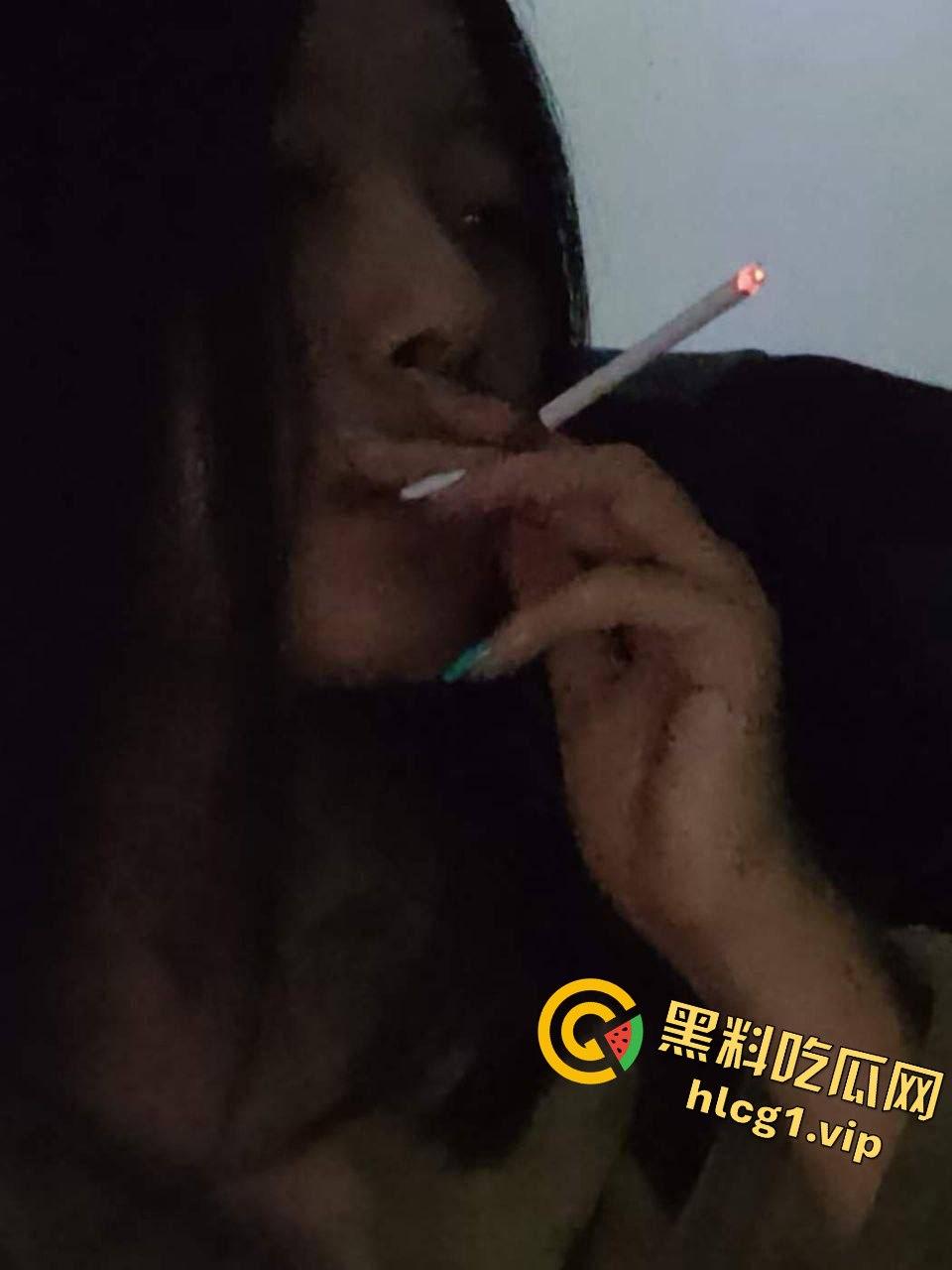 章丘大学城附近探探邂逅的骚小妹！刚分手就勾搭上，夜店蹦迪后直接推倒内射-4