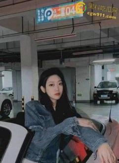 青岛酒吧坐台女【赵梦雪】，绝美颜值完美身材，JK制服白虎嫩穴被肛塞玩弄，无套后入叫床声十分诱惑！-3