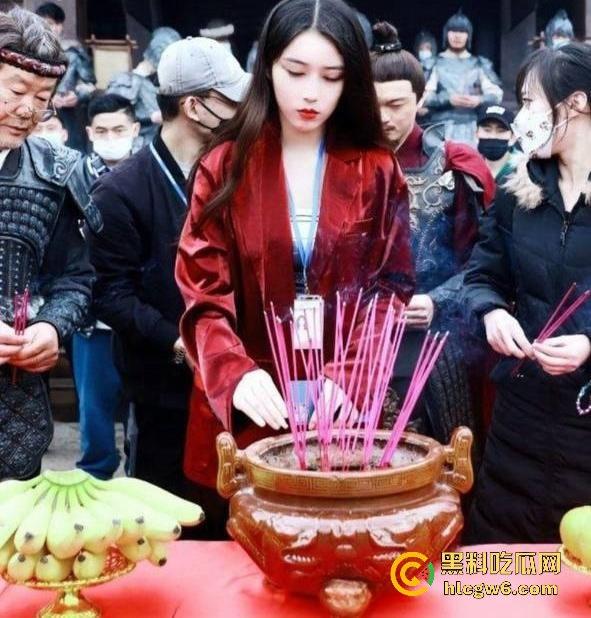 娱乐圈大瓜！陈情令主演【漆培鑫】与女制片人【张皓炘】多次发生关系聊天记录裸聊曝光，昔日情人反目成仇！-17