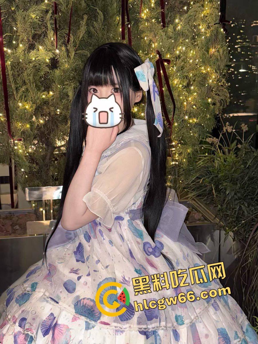 柳州双马尾甜妹【甜甜】白丝洛丽塔口交曝光，戴眼罩被玩到喷汁翻红，穴穴被插到发亮还主动求干！-4